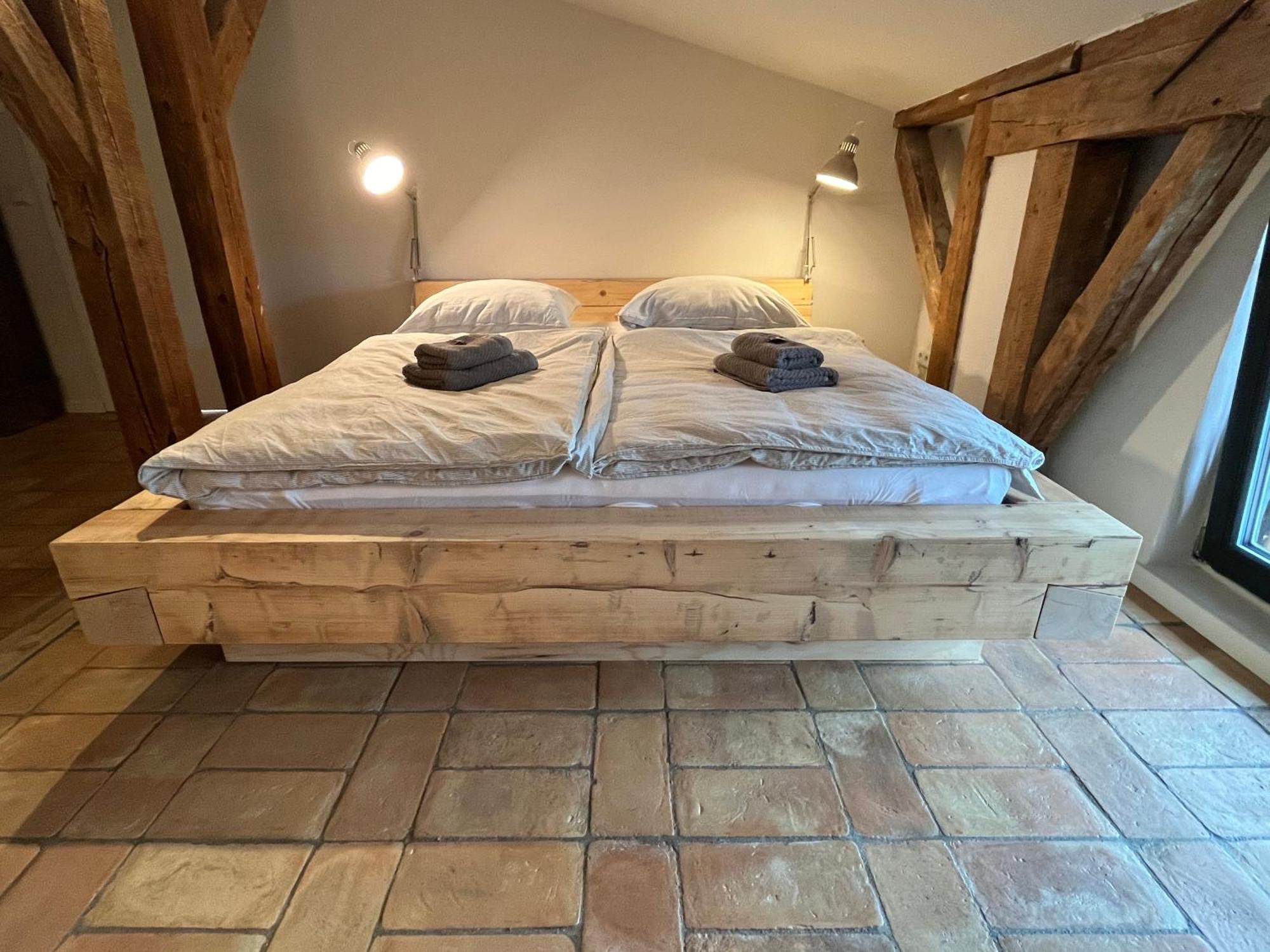 טמפלין Grosse Wohnung Mit Loggia מראה חיצוני תמונה