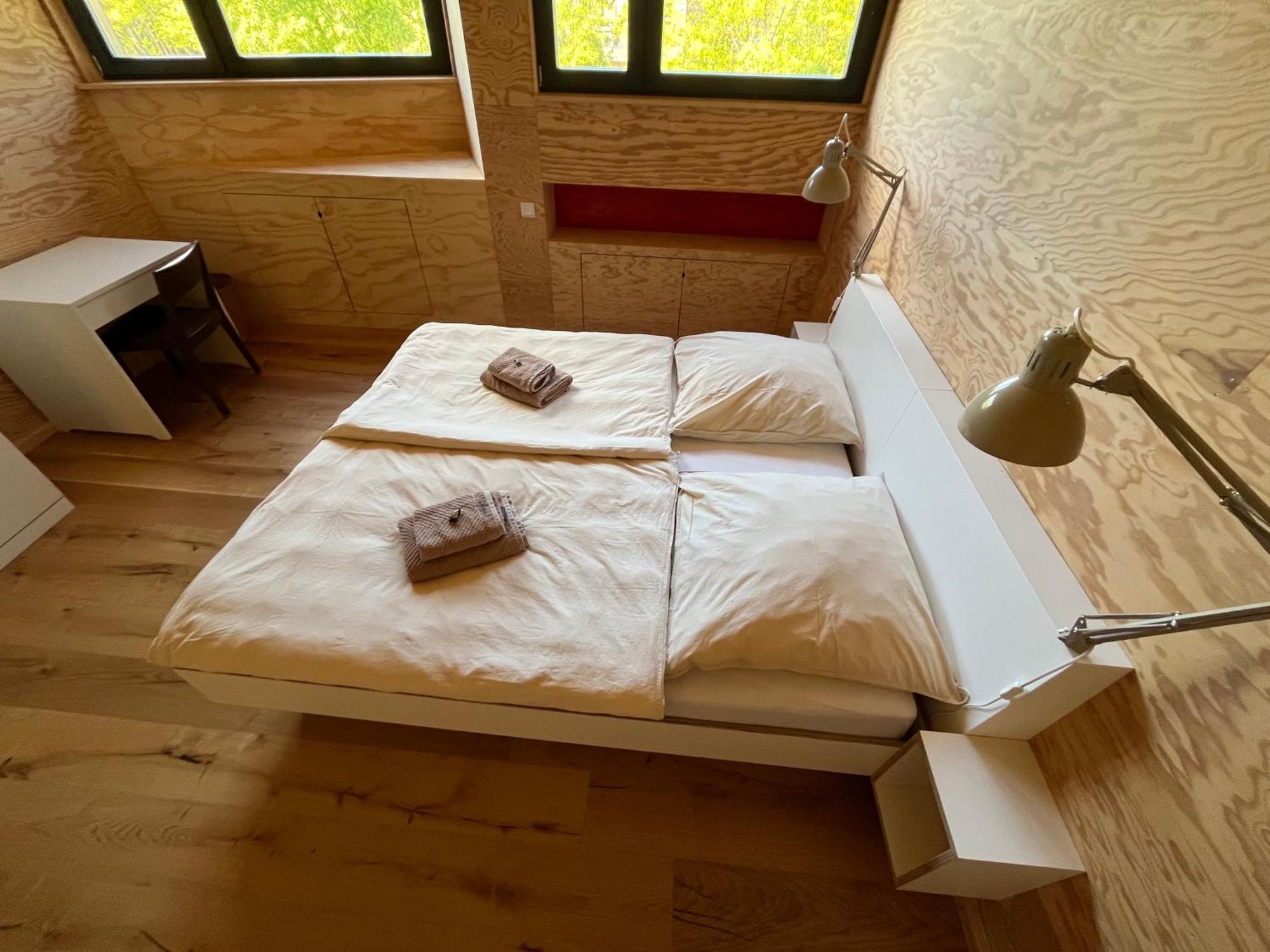 טמפלין Grosse Wohnung Mit Loggia מראה חיצוני תמונה